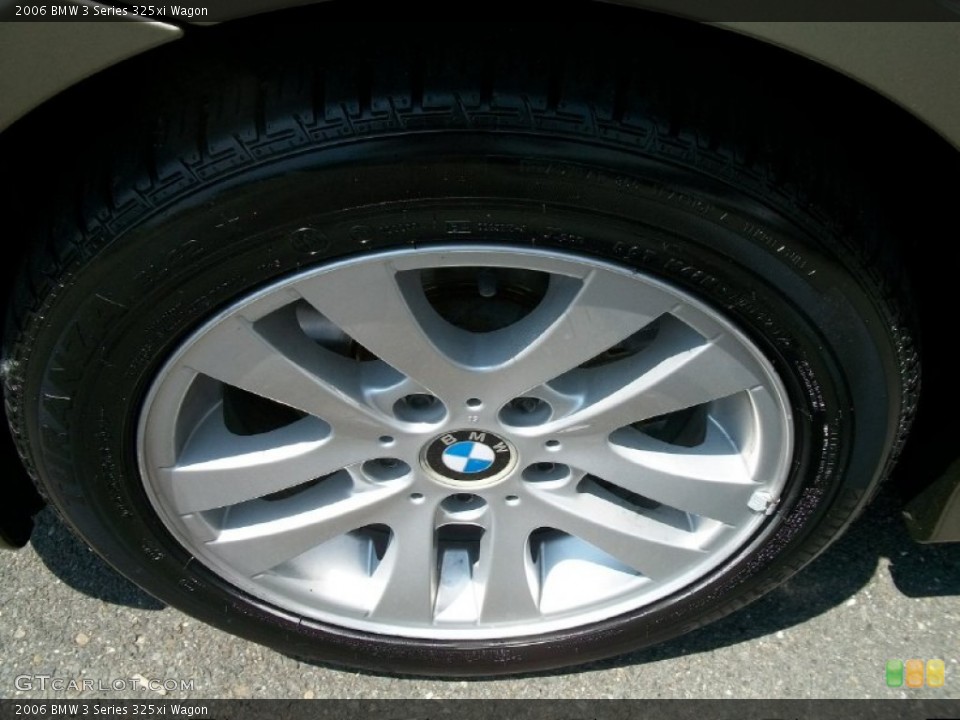 2006 BMW 3 Series 325xi Wagon Wheel and Tire Photo #50028037