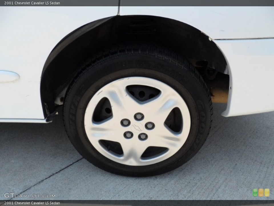 2001 Chevrolet Cavalier LS Sedan Wheel and Tire Photo #50044908