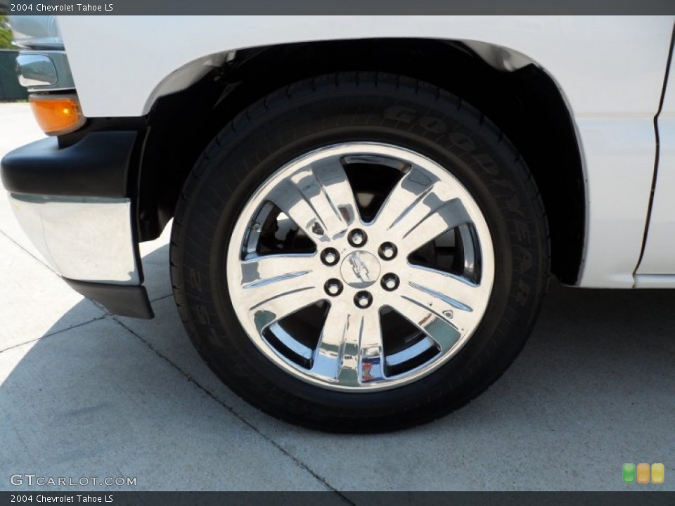 2004 Chevrolet Tahoe Custom Wheel and Tire Photo #50046033