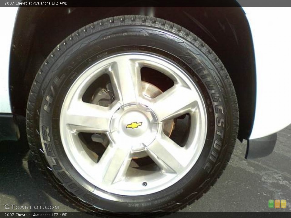 2007 Chevrolet Avalanche LTZ 4WD Wheel and Tire Photo #50144437