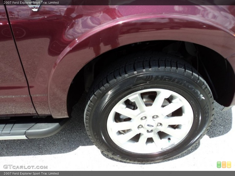 2007 Ford Explorer Sport Trac Limited Wheel and Tire Photo #50165516
