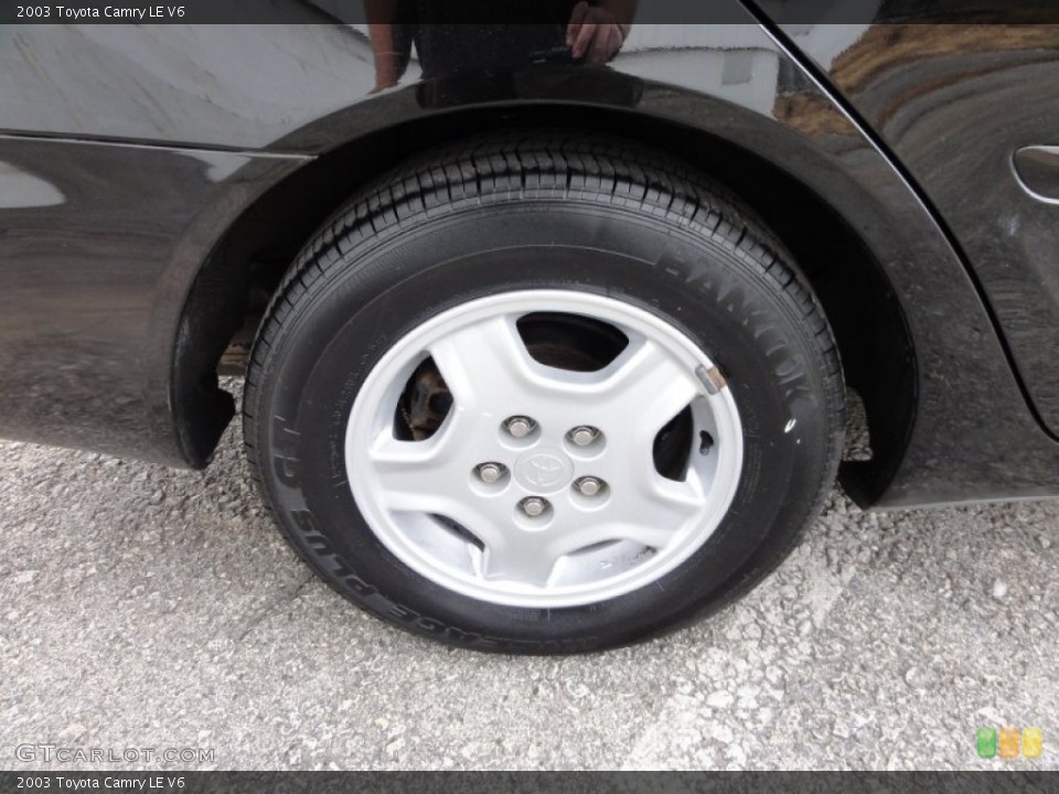 2003 Toyota Camry LE V6 Wheel and Tire Photo #50174159
