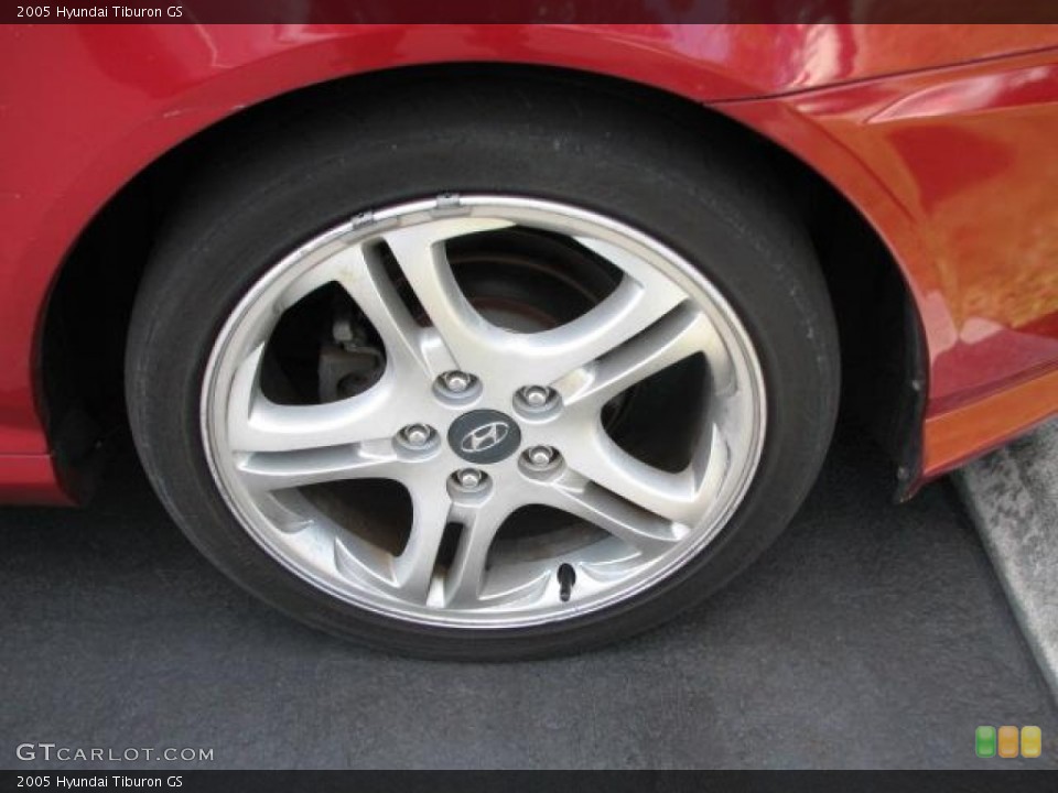 2005 Hyundai Tiburon GS Wheel and Tire Photo #50178242