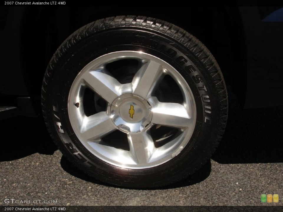 2007 Chevrolet Avalanche LTZ 4WD Wheel and Tire Photo #50199102