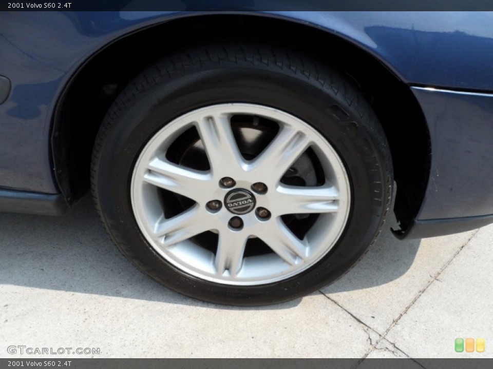 2001 Volvo S60 2.4T Wheel and Tire Photo #50228127