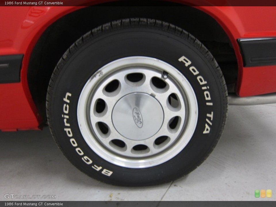 1986 Ford Mustang GT Convertible Wheel and Tire Photo #50236102