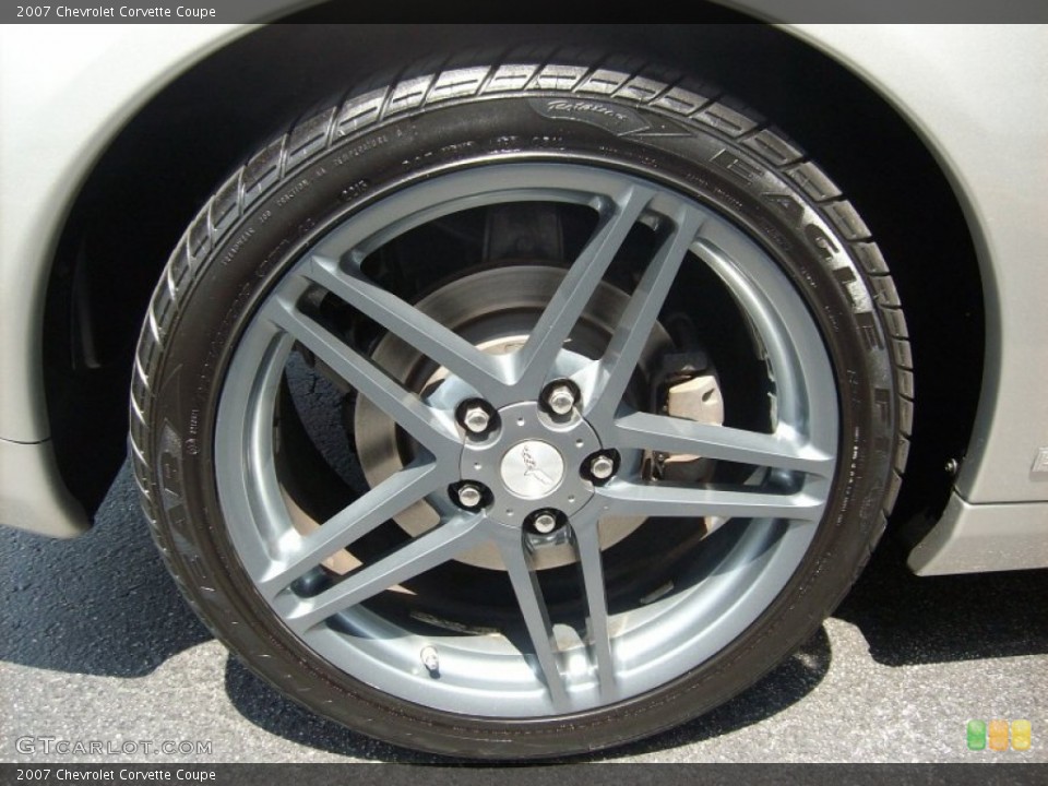 2007 Chevrolet Corvette Coupe Wheel and Tire Photo #50314482