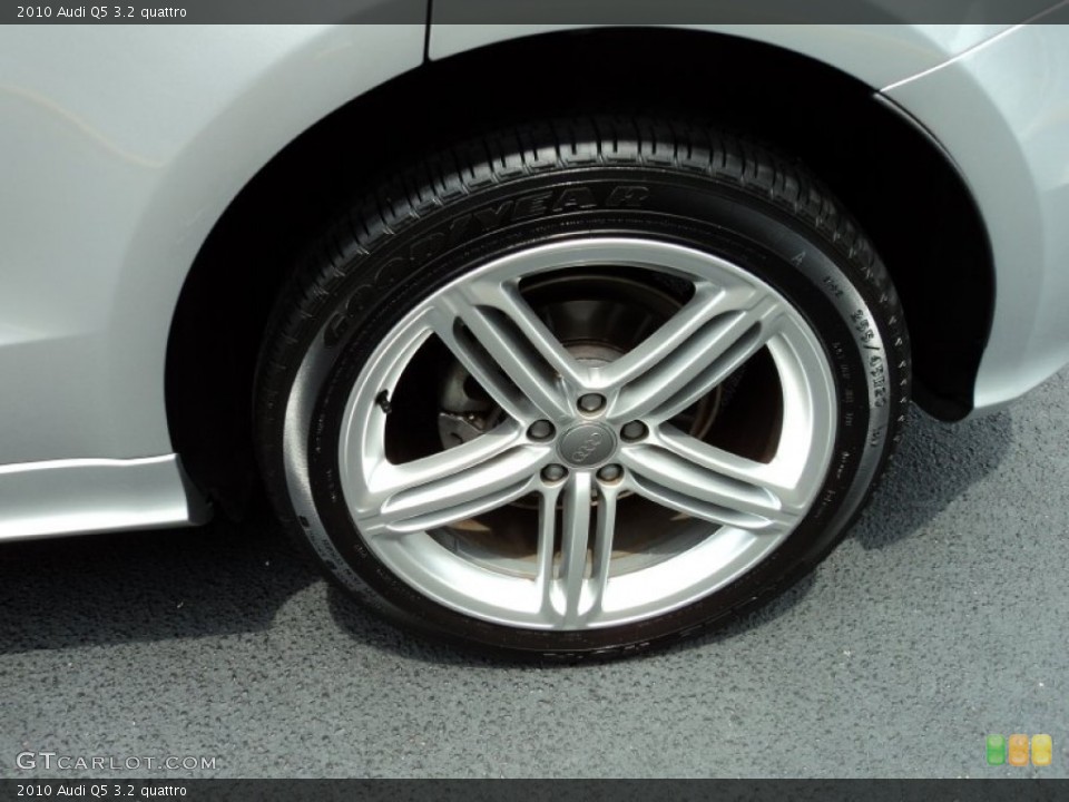 2010 Audi Q5 3.2 quattro Wheel and Tire Photo #50321649