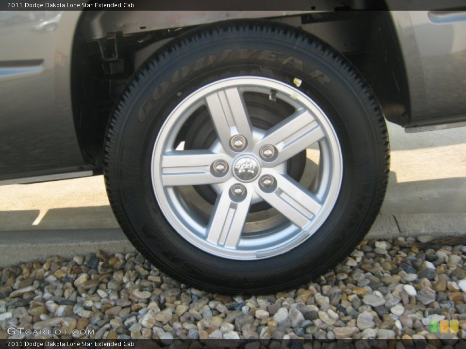 2011 Dodge Dakota Lone Star Extended Cab Wheel and Tire Photo #50335466
