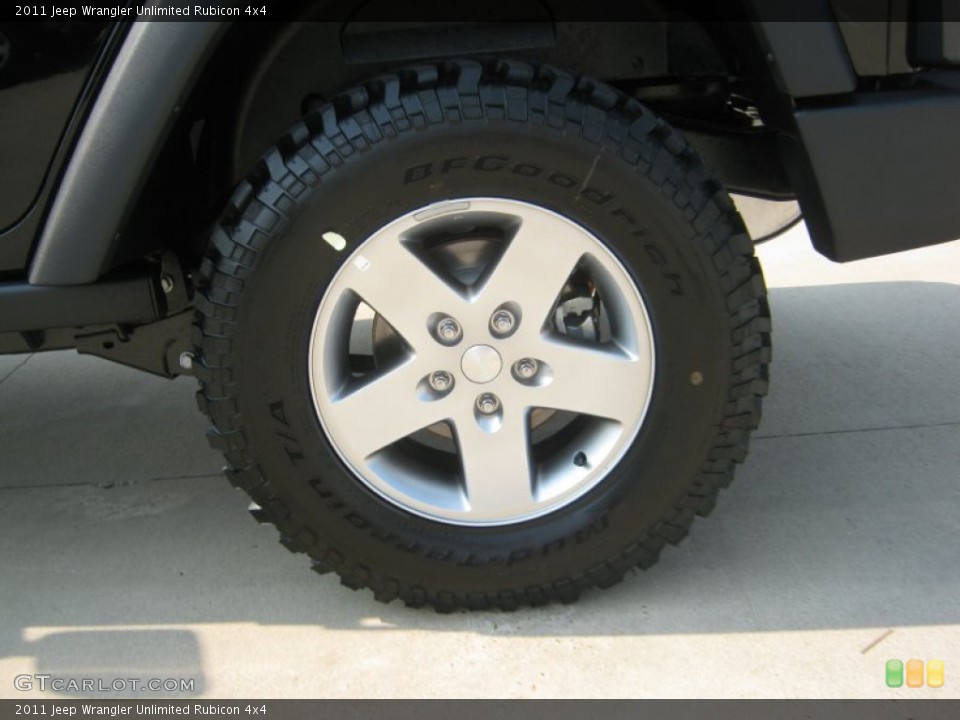 2011 Jeep Wrangler Unlimited Rubicon 4x4 Wheel and Tire Photo #50338745