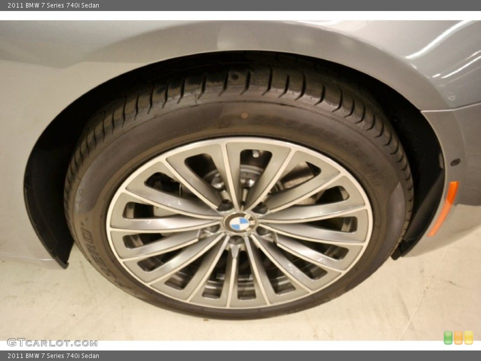 2011 BMW 7 Series 740i Sedan Wheel and Tire Photo #50348364