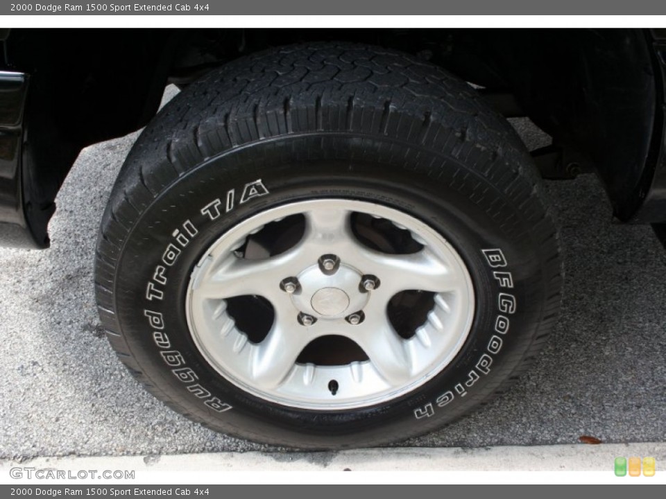 2000 Dodge Ram 1500 Sport Extended Cab 4x4 Wheel and Tire Photo #50393007