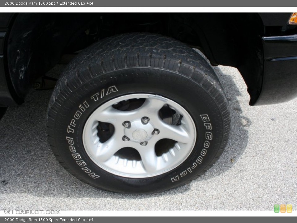 2000 Dodge Ram 1500 Sport Extended Cab 4x4 Wheel and Tire Photo #50393022