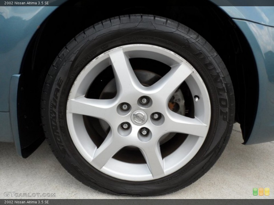 2002 Nissan Altima 3.5 SE Wheel and Tire Photo #50416723