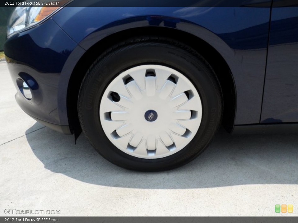 2012 Ford Focus SE SFE Sedan Wheel and Tire Photo #50470579