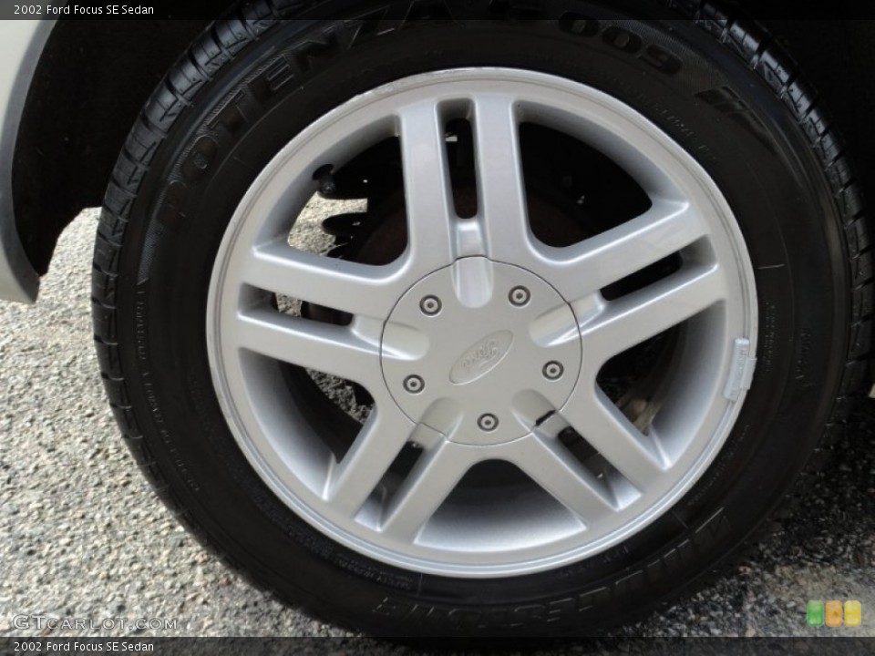 2002 Ford Focus SE Sedan Wheel and Tire Photo #50539933