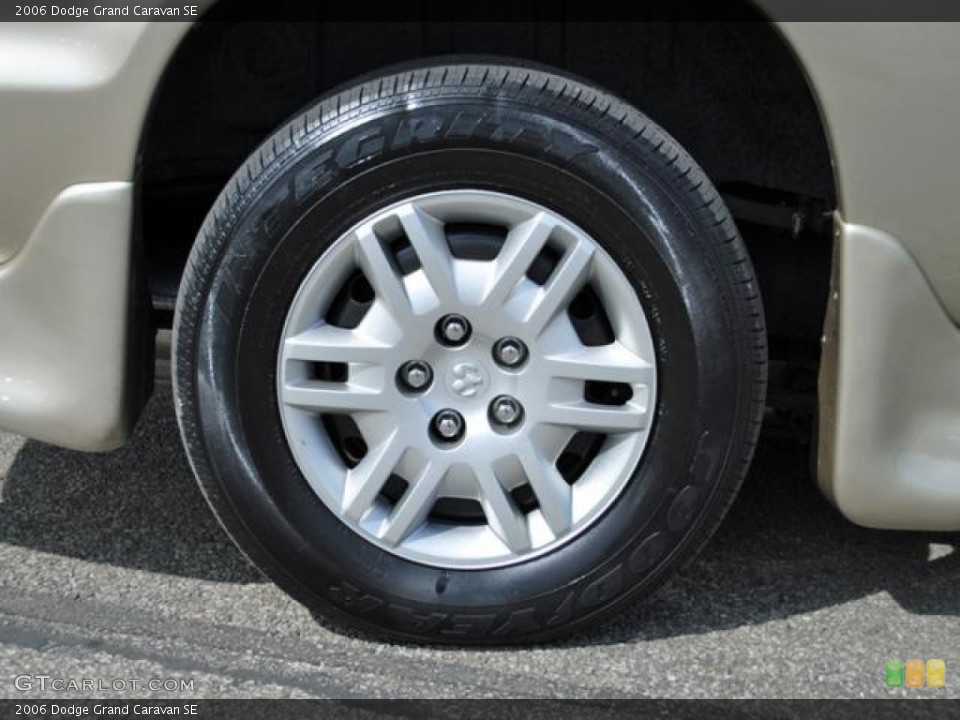 2006 Dodge Grand Caravan SE Wheel and Tire Photo #50551918