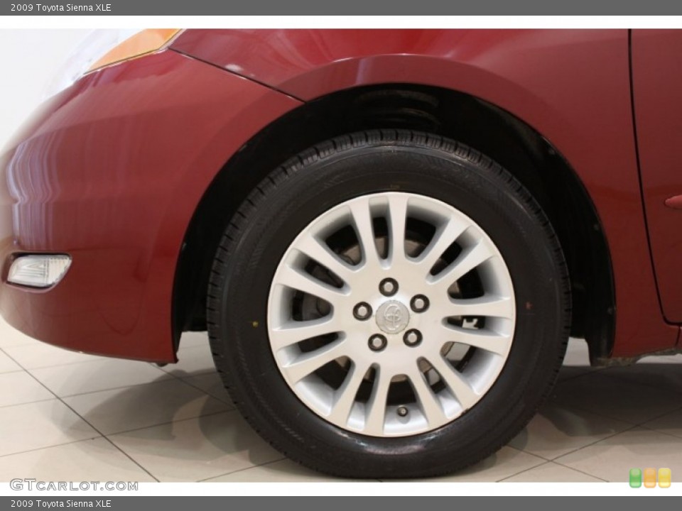 2009 Toyota Sienna XLE Wheel and Tire Photo #50554288