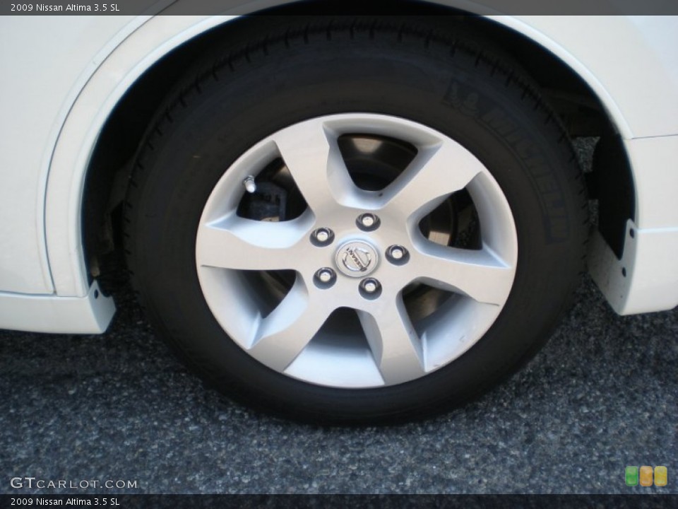 2009 Nissan Altima 3.5 SL Wheel and Tire Photo #50558356