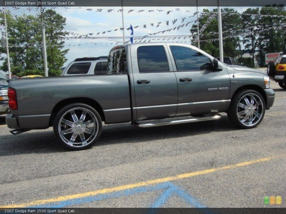 2007 Dodge Ram 1500 Custom Wheel and Tire Photo #50572756