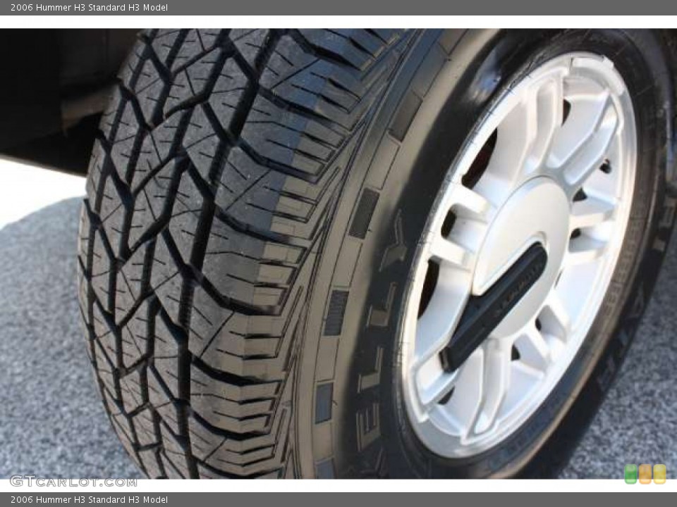 2006 Hummer H3  Wheel and Tire Photo #50603865