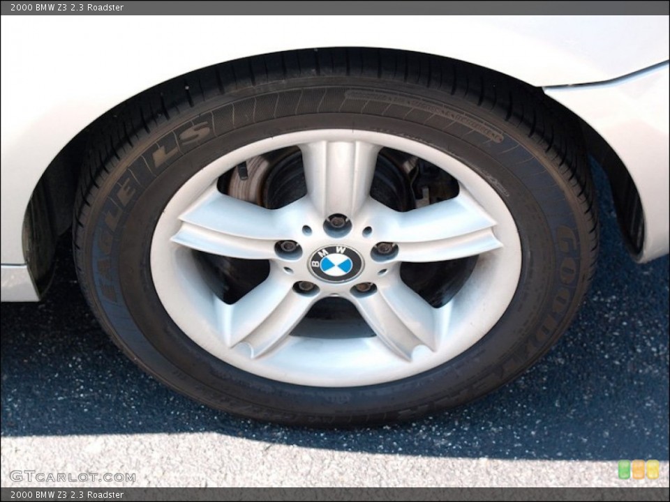 2000 BMW Z3 2.3 Roadster Wheel and Tire Photo #50647062