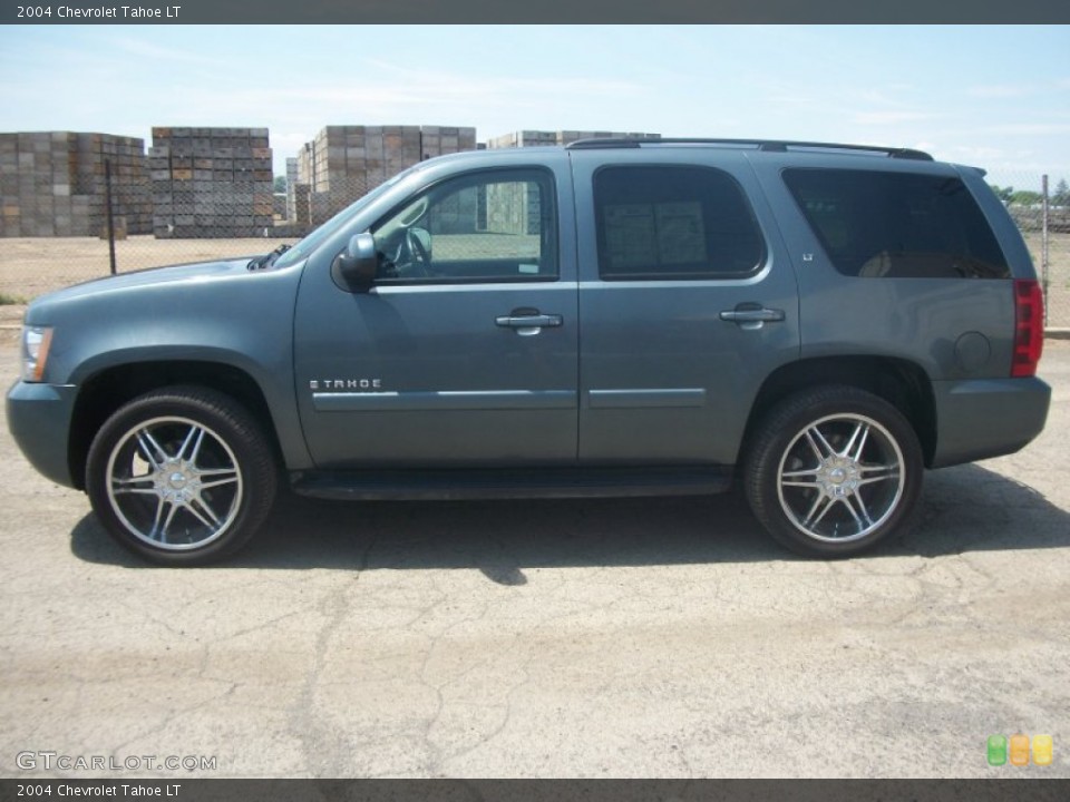 2004 Chevrolet Tahoe Custom Wheel and Tire Photo #50651322