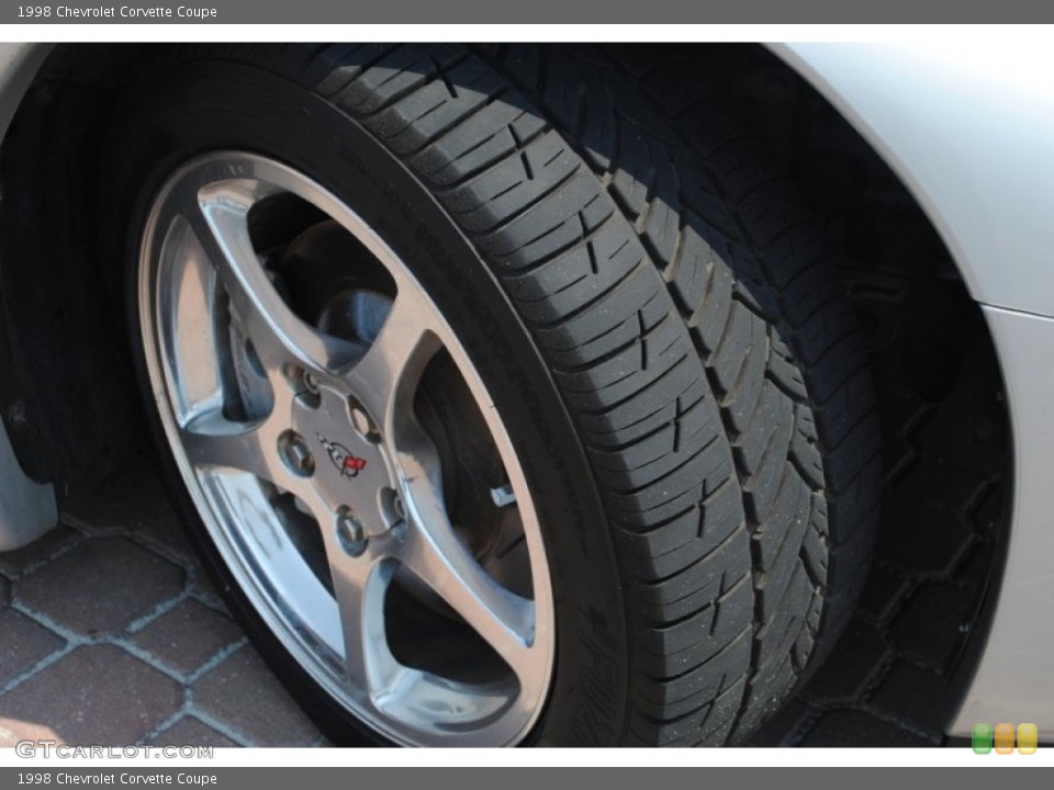1998 Chevrolet Corvette Coupe Wheel and Tire Photo #50656327