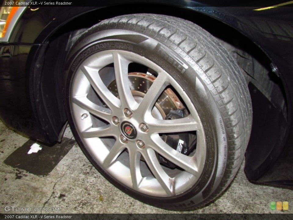 2007 Cadillac XLR -V Series Roadster Wheel and Tire Photo #50658326