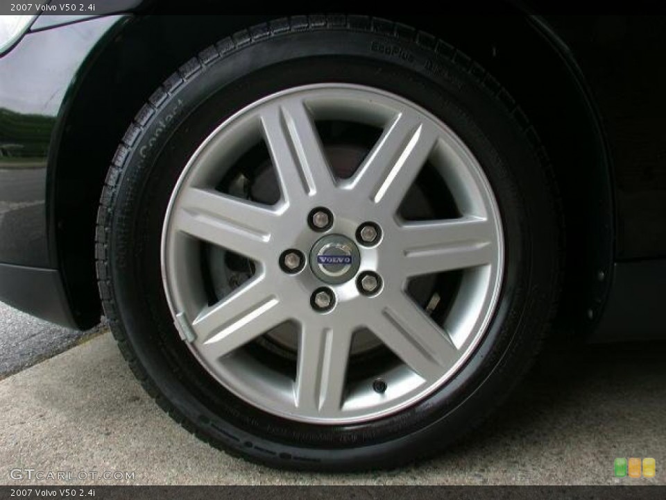 2007 Volvo V50 2.4i Wheel and Tire Photo #50663603