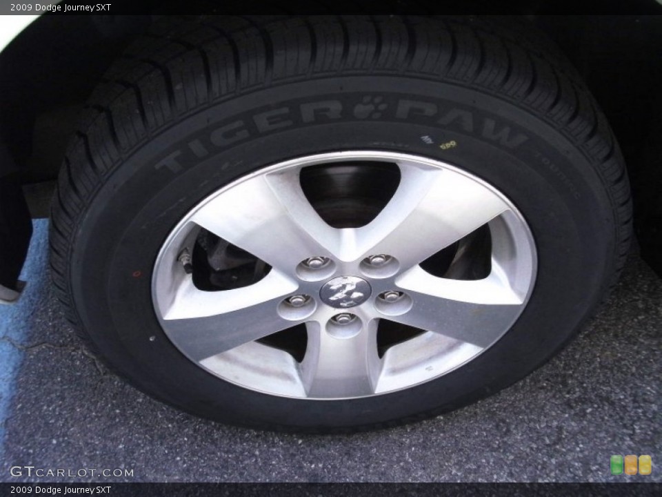 2009 Dodge Journey SXT Wheel and Tire Photo #50665169