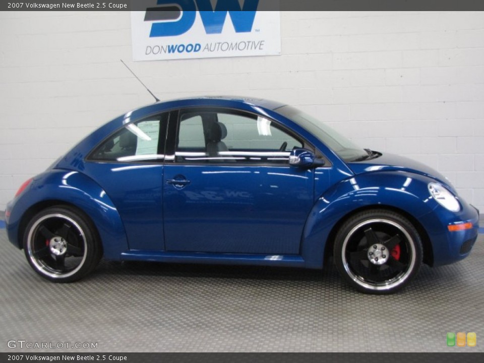 2007 Volkswagen New Beetle Custom Wheel and Tire Photo #50668424