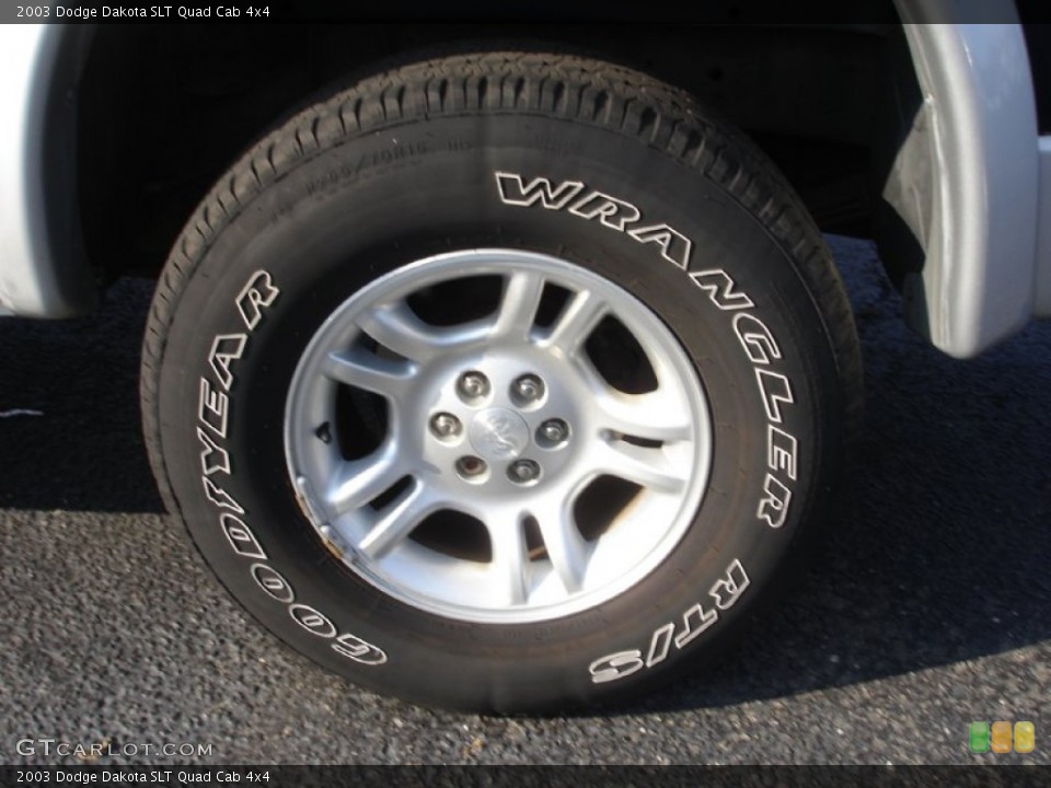 2003 Dodge Dakota SLT Quad Cab 4x4 Wheel and Tire Photo #50680420