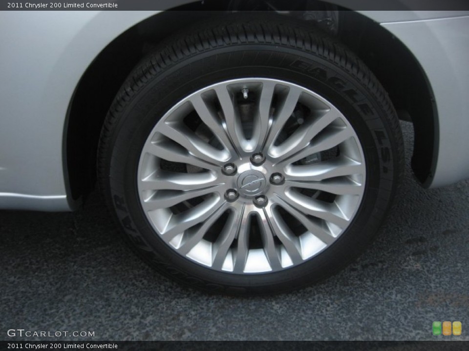 2011 Chrysler 200 Limited Convertible Wheel and Tire Photo #50686553