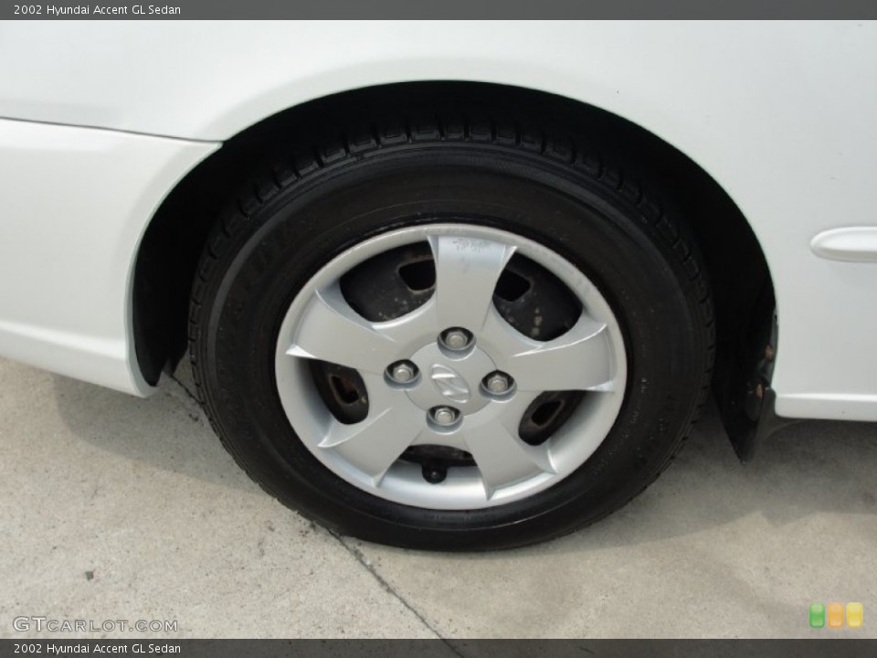 2002 Hyundai Accent GL Sedan Wheel and Tire Photo #50705392
