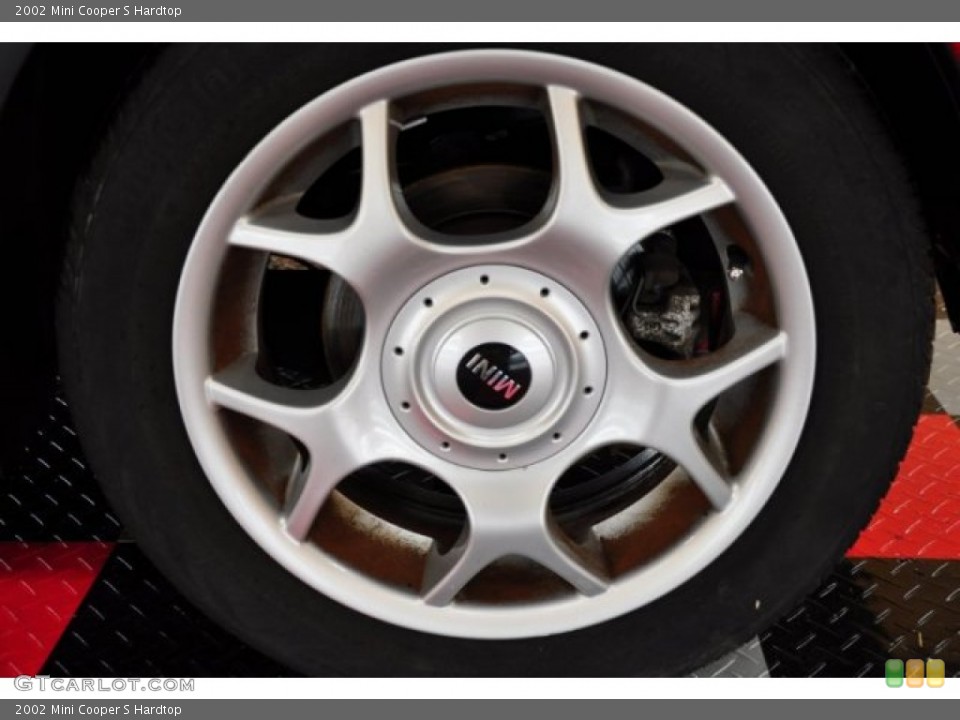 2002 Mini Cooper S Hardtop Wheel and Tire Photo #50722042