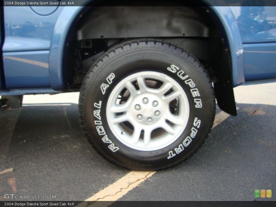 2004 Dodge Dakota Sport Quad Cab 4x4 Wheel and Tire Photo #50722885