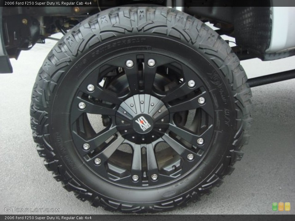 2006 Ford F250 Super Duty Custom Wheel and Tire Photo #50761818