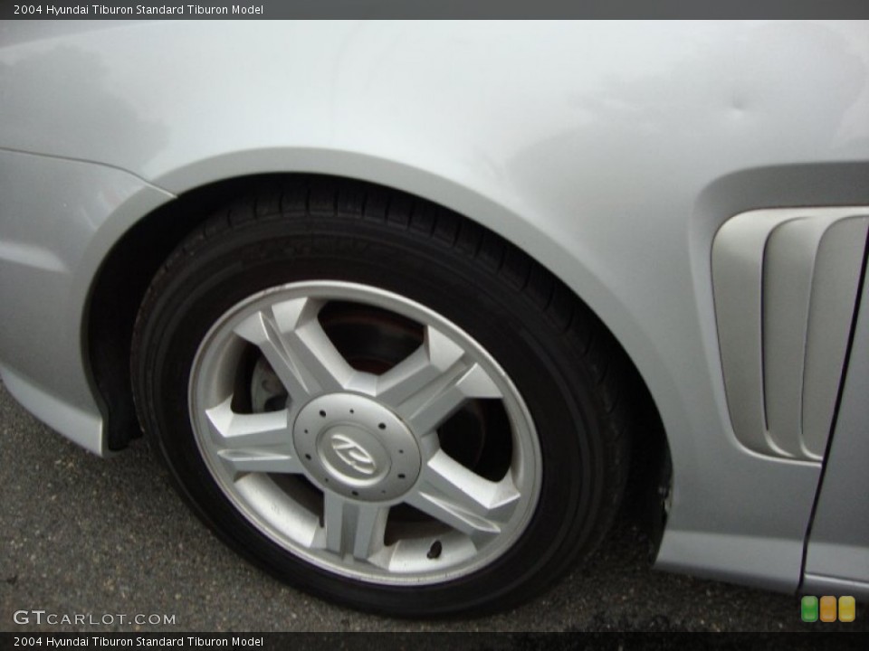 2004 Hyundai Tiburon  Wheel and Tire Photo #50802354