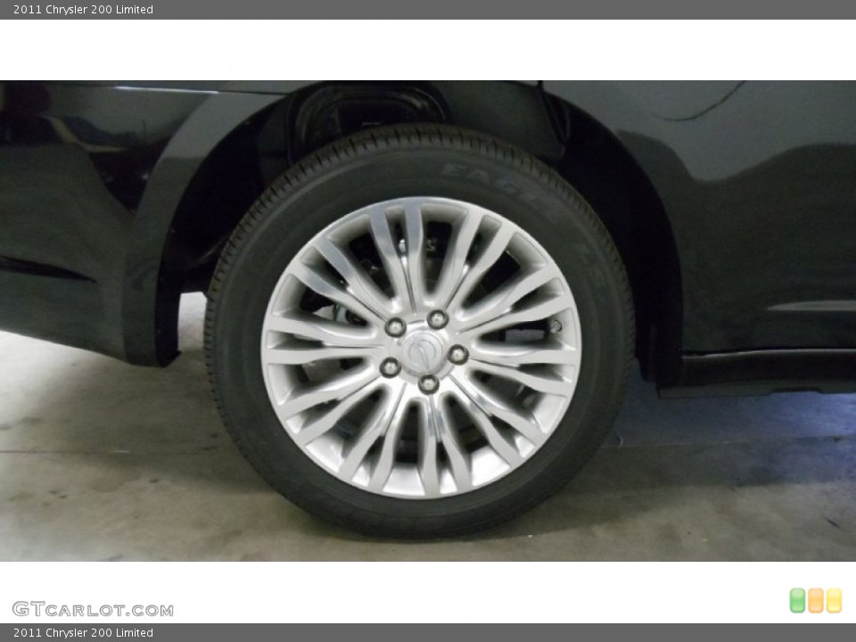 2011 Chrysler 200 Limited Wheel and Tire Photo #50815161