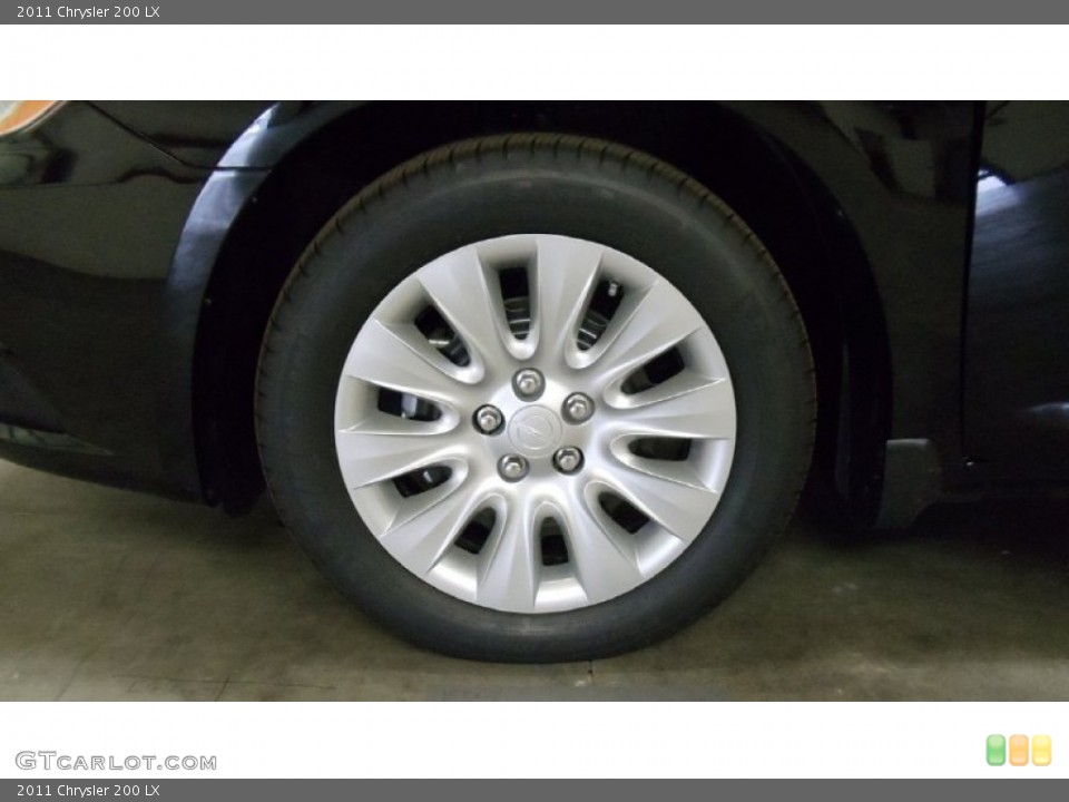2011 Chrysler 200 LX Wheel and Tire Photo #50815608