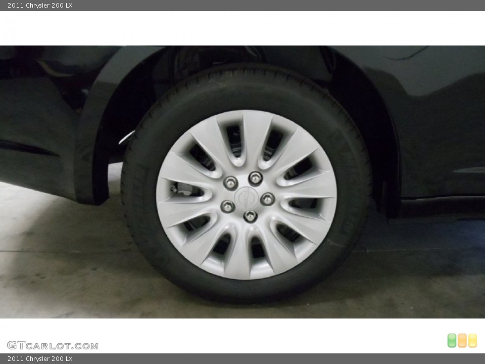 2011 Chrysler 200 LX Wheel and Tire Photo #50815653