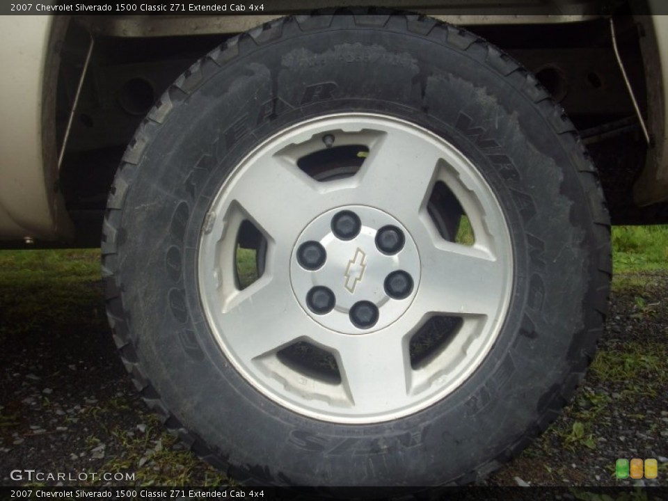 2007 Chevrolet Silverado 1500 Classic Z71 Extended Cab 4x4 Wheel and Tire Photo #50834544