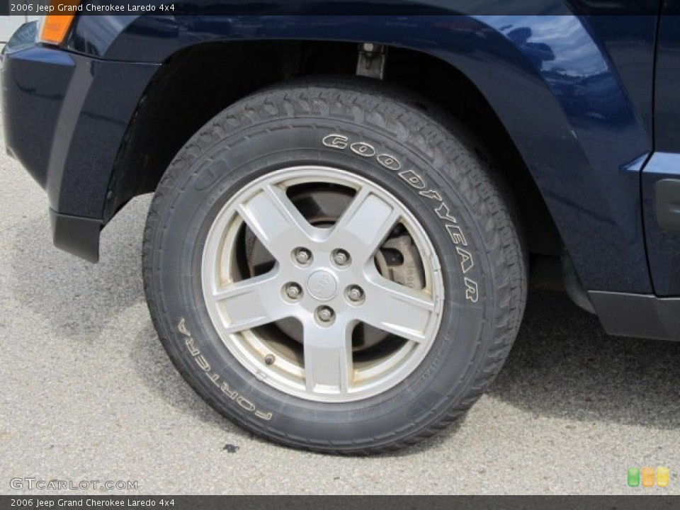 2006 Jeep Grand Cherokee Laredo 4x4 Wheel and Tire Photo #50851765