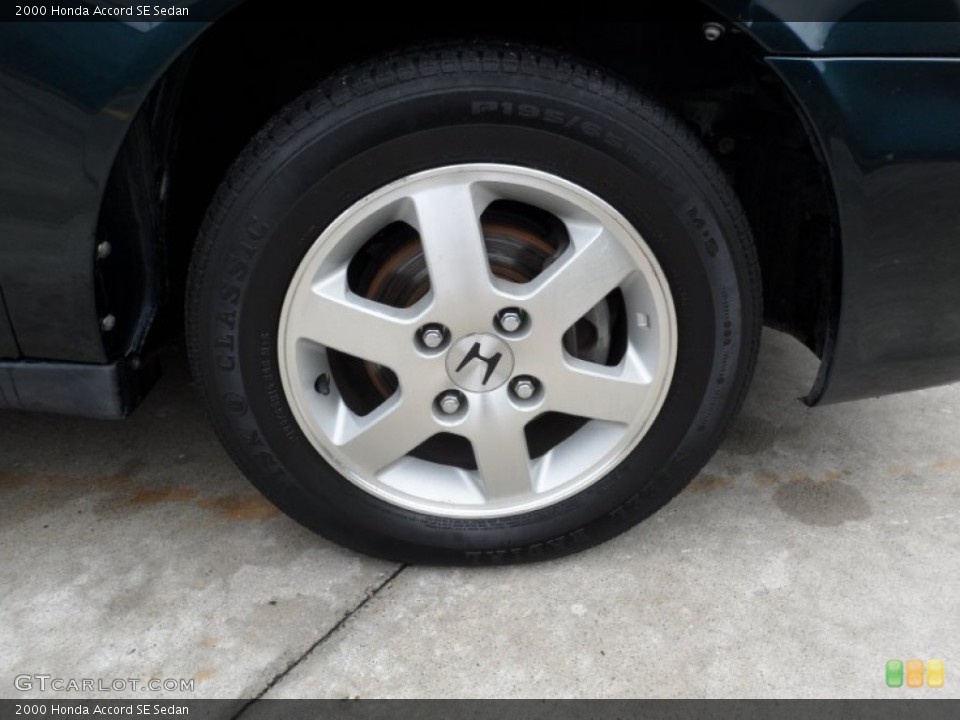 2000 Honda Accord SE Sedan Wheel and Tire Photo #50879698