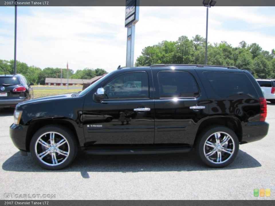 2007 Chevrolet Tahoe Custom Wheel and Tire Photo #50915165