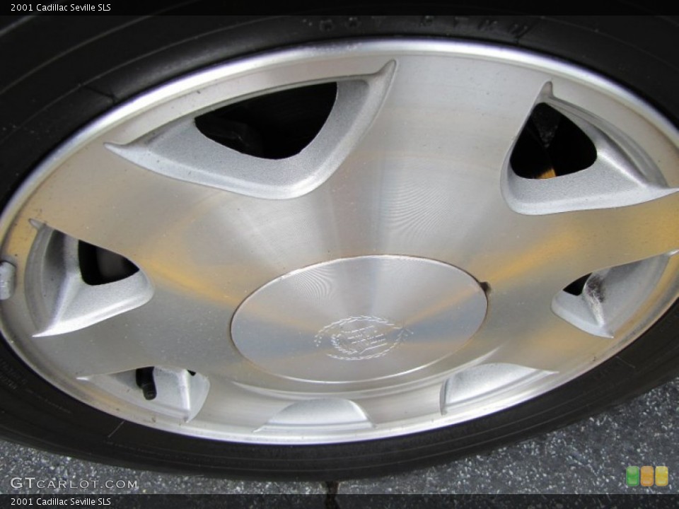 2001 Cadillac Seville SLS Wheel and Tire Photo #50943003