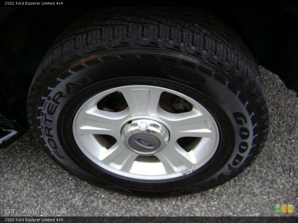 2002 Ford Explorer Limited 4x4 Wheel and Tire Photo #50974977