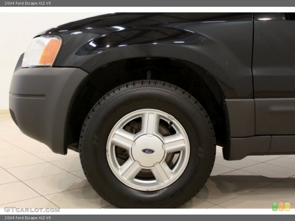 2004 Ford Escape XLS V6 Wheel and Tire Photo #50996489