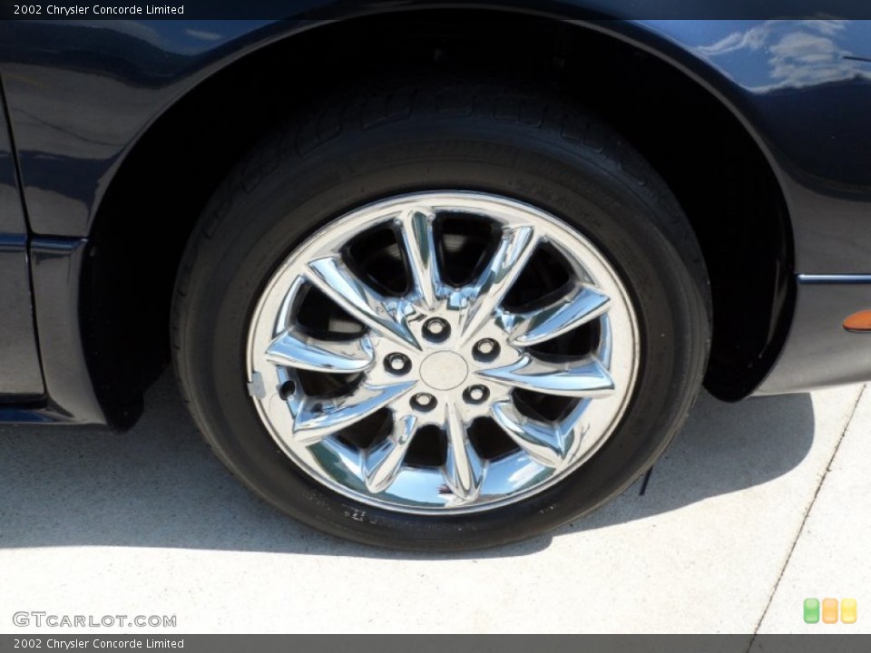 2002 Chrysler Concorde Limited Wheel and Tire Photo #51097190